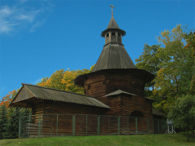 Деревянная церковь 2, коломенское kolomna history people many rus russia moscow 2005 россия москва крест парк мед ландшафт православие церковь храм церковная служба апарышев