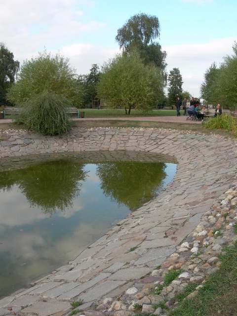 Ландшафтный парк прудик, коломенское kolomna history people many rus russia moscow 2005 россия москва крест парк мед ландшафт православие церковь храм церковная служба апарышев