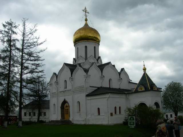 Храм 4 history people many pic pictures video rus russia moscow 2005 abbat abat photo foto fotki савино сторожевский монастырь звенигород россия москва крест православие церковь храм церковная служба фото фотки апарышев