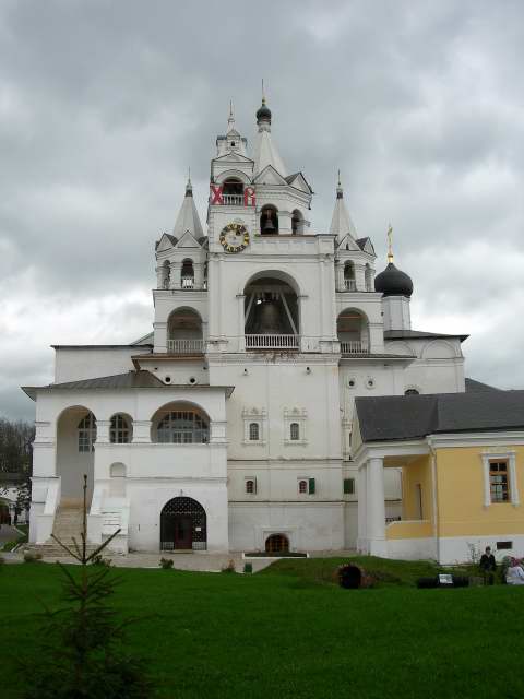 Звоница 2 history people many pic pictures video rus russia moscow 2005 abbat abat photo foto fotki савино сторожевский монастырь звенигород россия москва крест православие церковь храм церковная служба фото фотки апарышев