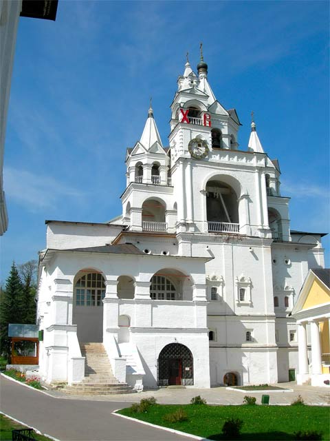 Звоница 1 history people many pic pictures video rus russia moscow 2005 abbat abat photo foto fotki савино сторожевский монастырь звенигород россия москва крест православие церковь храм церковная служба фото фотки апарышев