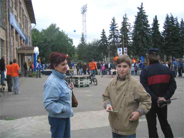 Выиграл sport spartakiada vtb people many rus russia moscow 2004 history россия москва внешторг банк спорт спартакиада апарышев