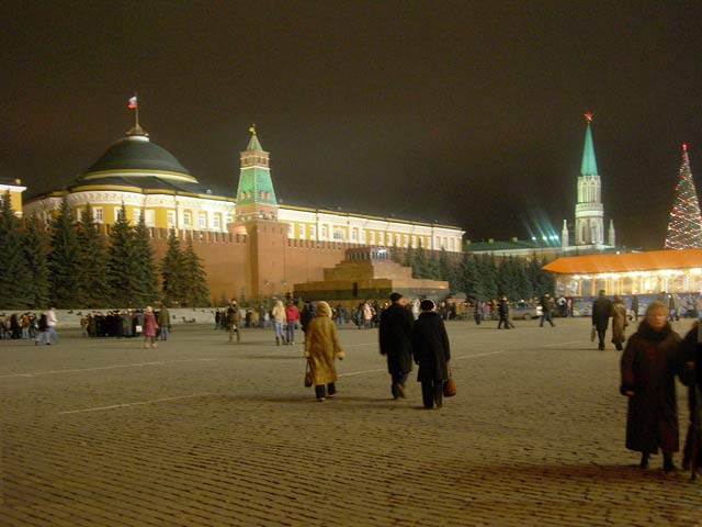 Красная площадь 1. people many pic pictures video red scure lenin kreml rus russia moscow photo foto fotki history россия москва кремль мавзолей ленин спасская башня боровицкая башня лед красная площадь ночь небо фото фотки апарышев 